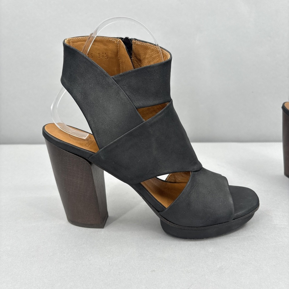 Coclico Shoes Womens Size 8 Black Leather Block Heel Platform Sandals Spain